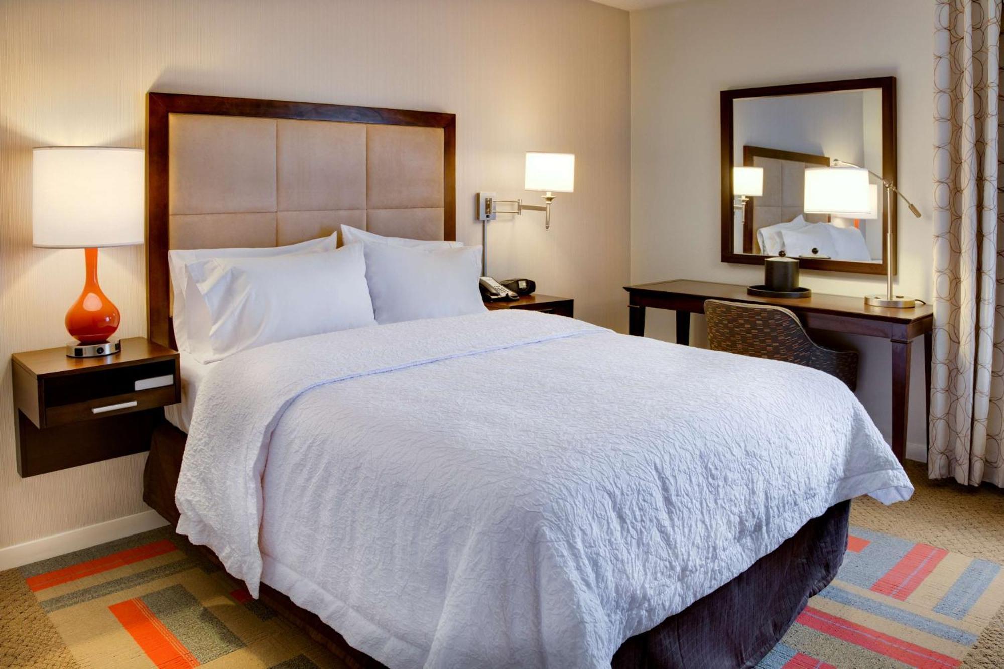 Hotel Hampton -