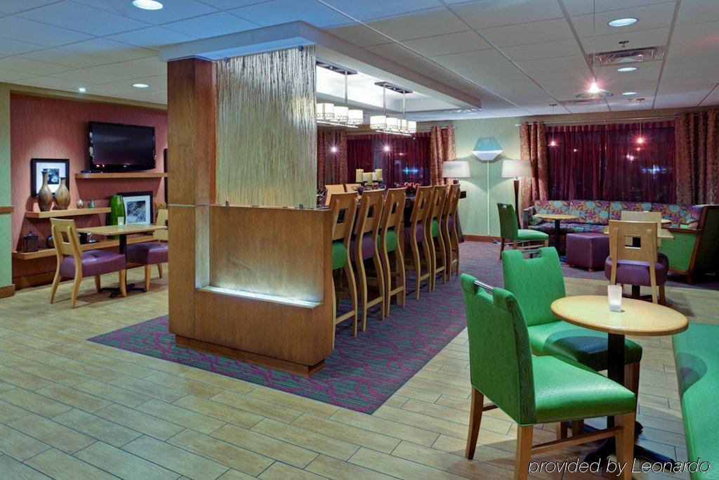 Hampton - Hotel
