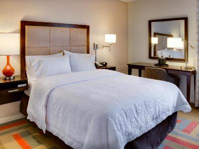 Hampton - Hotel 3*